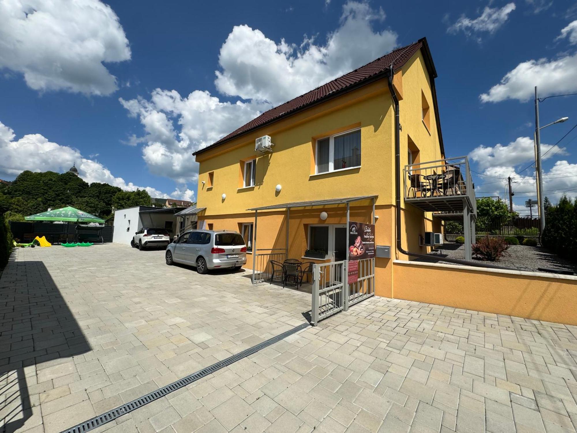 Apartmany Hujer 2 Bojnice Luaran gambar